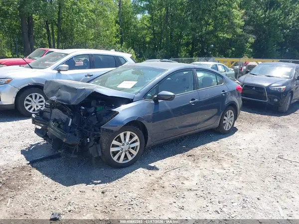 KNAFK4A61G5477352 2016 KIA FORTE - Image 2