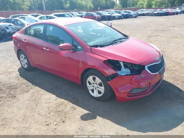KNAFK4A61G5477366 2016 KIA FORTE - Image 1