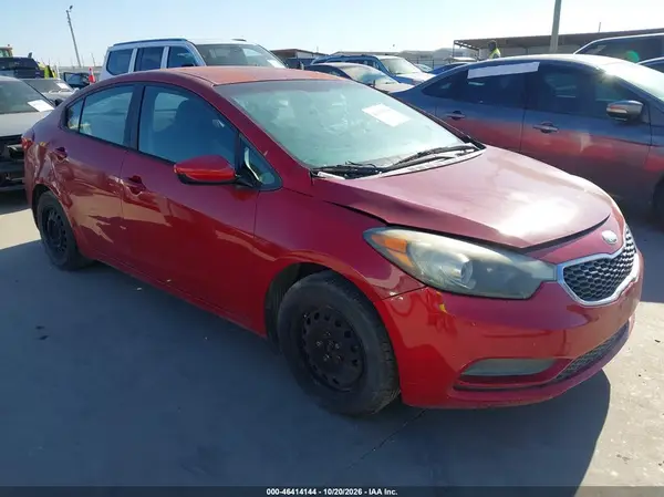 KNAFK4A61G5477996 2016 KIA FORTE - Image 1