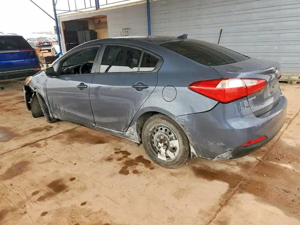 KNAFK4A61G5481028 2016 KIA FORTE - Image 2