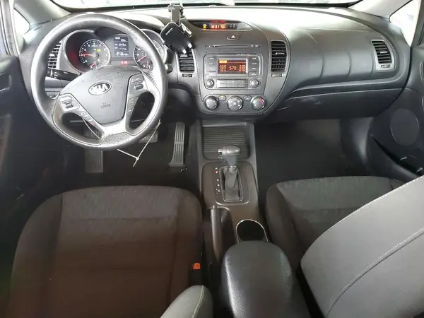 KNAFK4A61G5481028 2016 KIA FORTE - Image 8