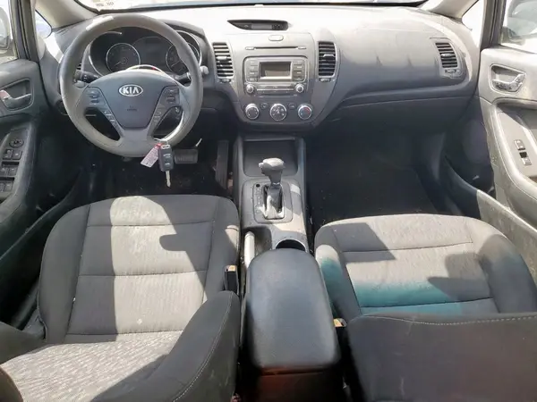KNAFK4A61G5484401 2016 KIA FORTE - Image 8