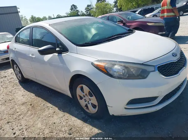 KNAFK4A61G5488383 2016 KIA FORTE - Image 1