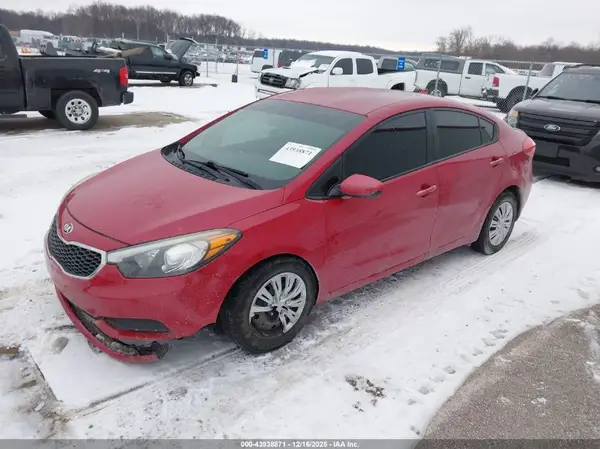 KNAFK4A61G5492532 2016 KIA FORTE - Image 2
