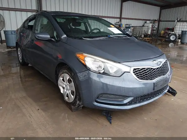 KNAFK4A61G5495253 2016 KIA FORTE - Image 1