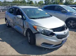 KNAFK4A61G5501410 2016 KIA FORTE