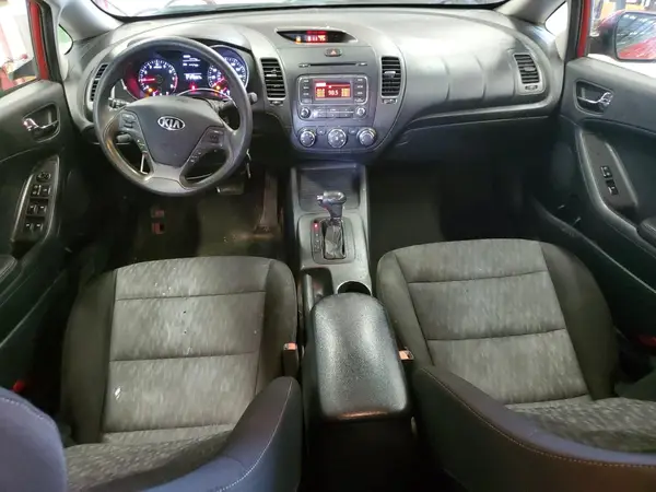 KNAFK4A61G5503951 2016 KIA FORTE - Image 8