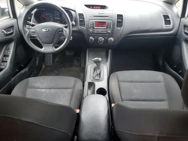 KNAFK4A61G5504212 2016 KIA FORTE - Image 8