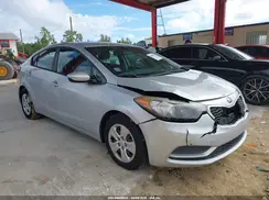 KNAFK4A61G5507479 2016 KIA FORTE