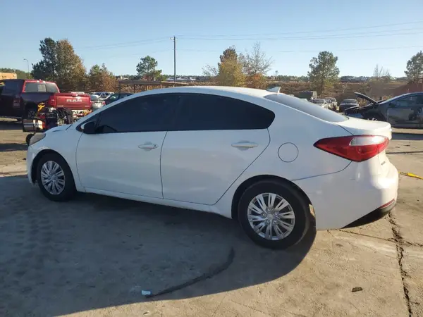 KNAFK4A61G5507658 2016 KIA FORTE - Image 2