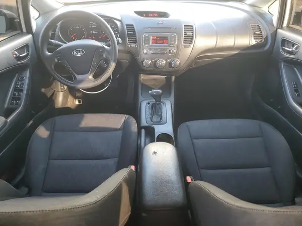 KNAFK4A61G5507658 2016 KIA FORTE - Image 8