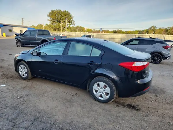 KNAFK4A61G5511581 2016 KIA FORTE - Image 2