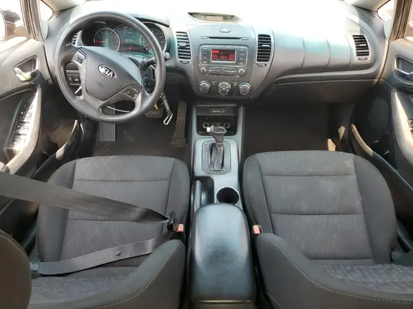 KNAFK4A61G5511726 2016 KIA FORTE - Image 8