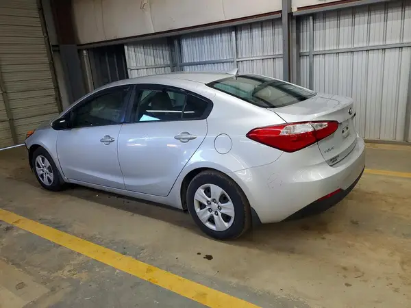 KNAFK4A61G5517817 2016 KIA FORTE - Image 2