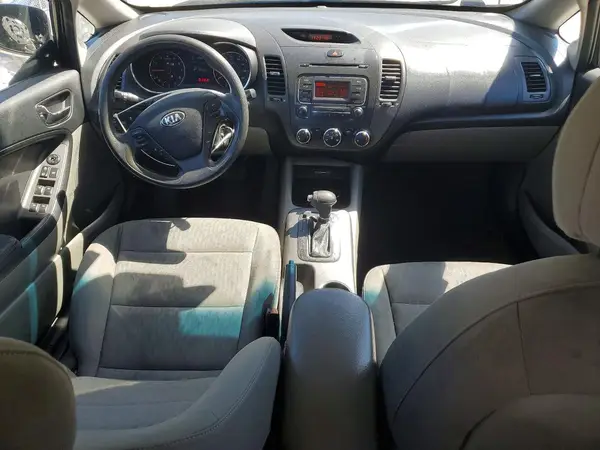 KNAFK4A61G5519440 2016 KIA FORTE - Image 8