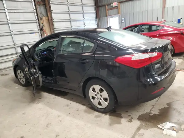 KNAFK4A61G5523889 2016 KIA FORTE - Image 2