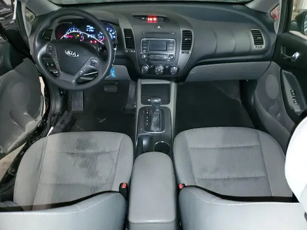 KNAFK4A61G5523889 2016 KIA FORTE - Image 8