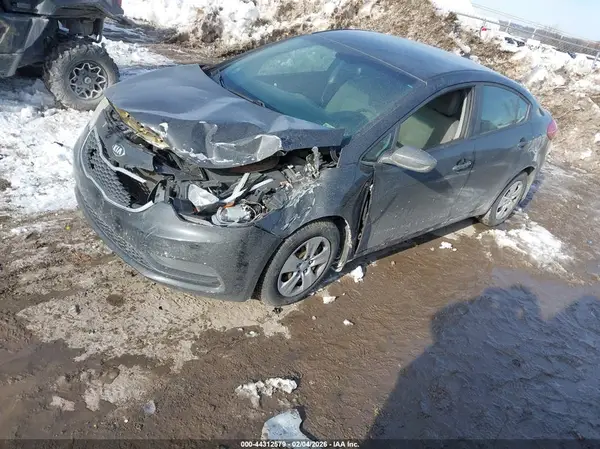 KNAFK4A61G5524928 2016 KIA FORTE - Image 2