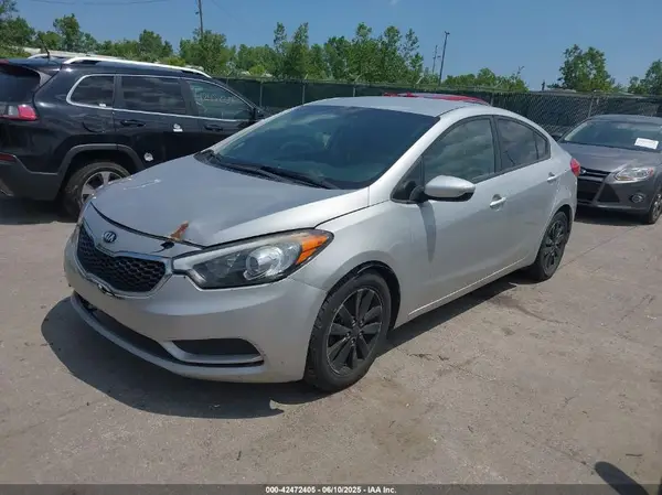KNAFK4A61G5534116 2016 KIA FORTE - Image 2