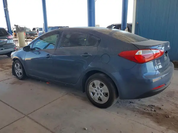 KNAFK4A61G5536139 2016 KIA FORTE - Image 2