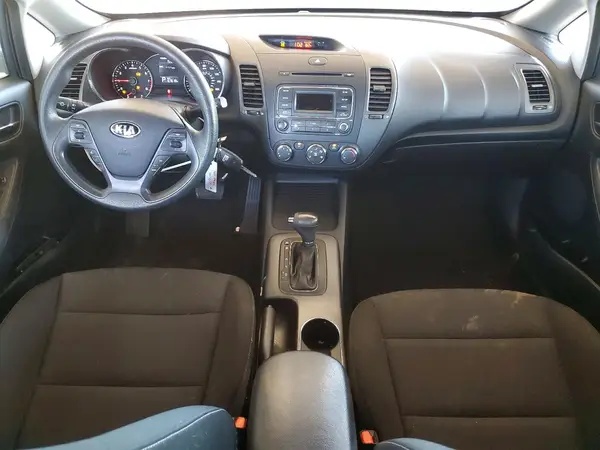 KNAFK4A61G5536139 2016 KIA FORTE - Image 8