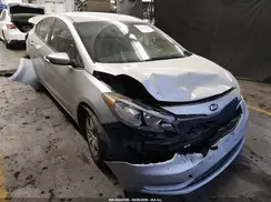 KNAFK4A61G5538120 2016 KIA FORTE