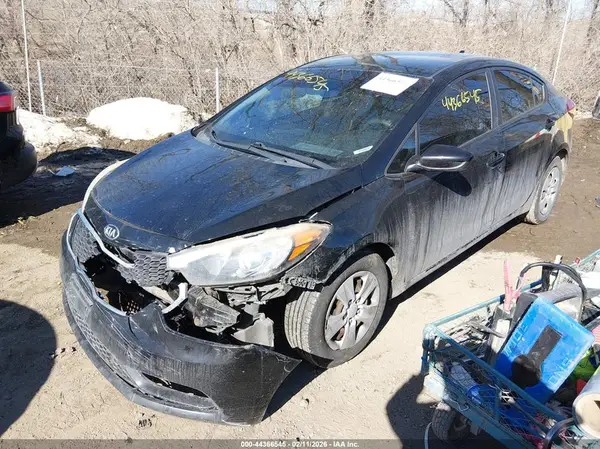 KNAFK4A61G5539980 2016 KIA FORTE - Image 2
