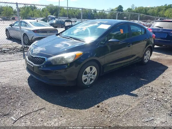 KNAFK4A61G5543057 2016 KIA FORTE - Image 2