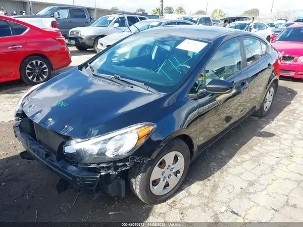 KNAFK4A61G5544130 2016 KIA FORTE - Image 2