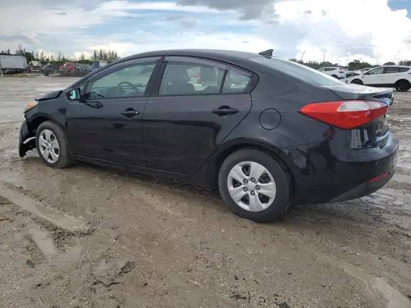 KNAFK4A61G5549408 2016 KIA FORTE - Image 2