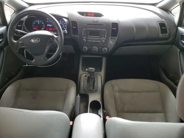 KNAFK4A61G5552129 2016 KIA FORTE - Image 8