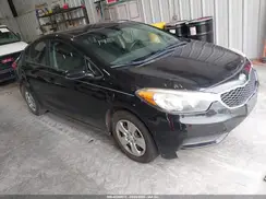 KNAFK4A61G5560702 2016 KIA FORTE