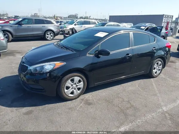 KNAFK4A61G5560781 2016 KIA FORTE - Image 2