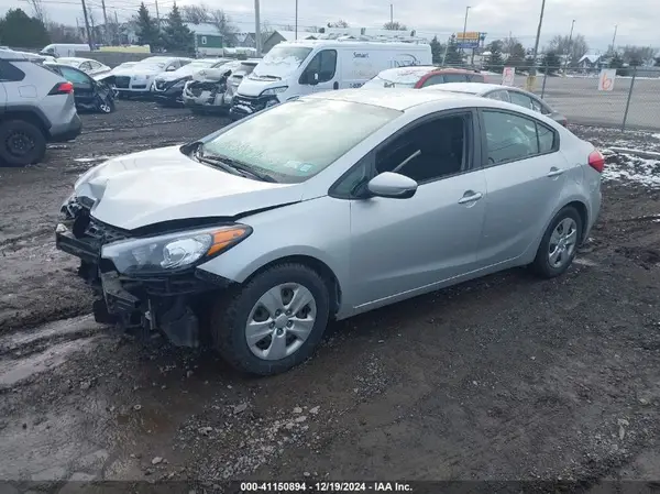 KNAFK4A61G5561834 2016 KIA FORTE - Image 2