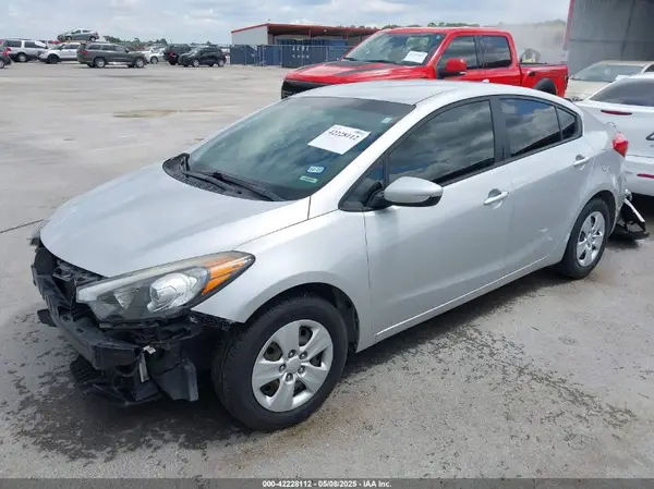 KNAFK4A61G5563728 2016 KIA FORTE - Image 2