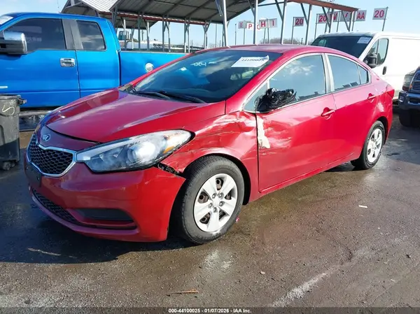 KNAFK4A61G5567228 2016 KIA FORTE - Image 2