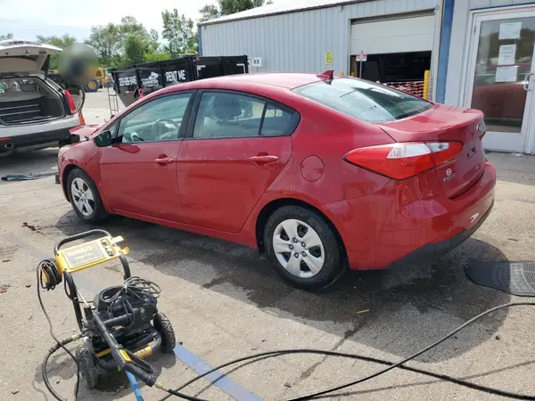 KNAFK4A61G5568055 2016 KIA FORTE - Image 2