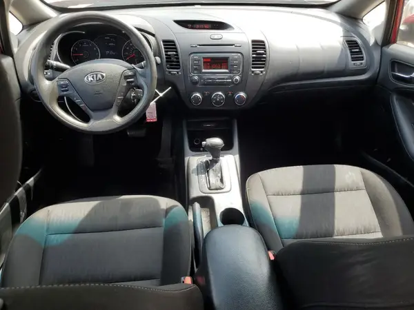 KNAFK4A61G5568055 2016 KIA FORTE - Image 8