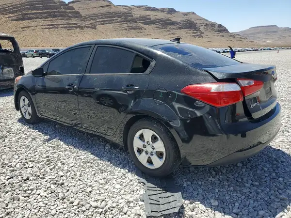 KNAFK4A61G5568511 2016 KIA FORTE - Image 2