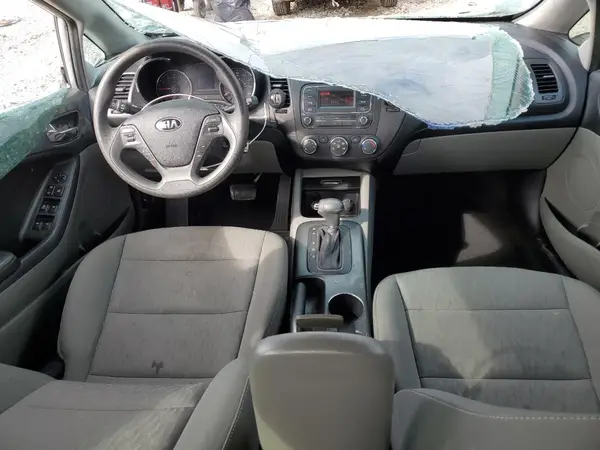 KNAFK4A61G5574566 2016 KIA FORTE - Image 8