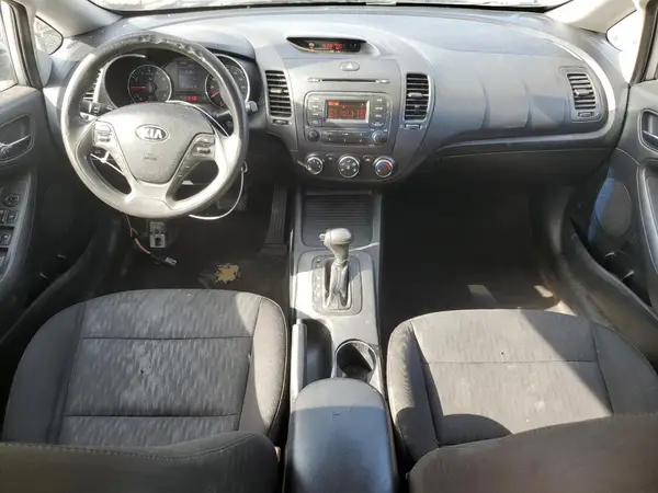KNAFK4A61G5576110 2016 KIA FORTE - Image 8