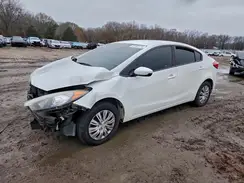 KNAFK4A61G5611101 2016 KIA FORTE