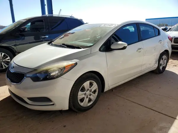 KNAFK4A61G5618145 2016 KIA FORTE - Image 1
