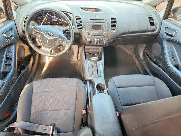 KNAFK4A61G5619117 2016 KIA FORTE - Image 8