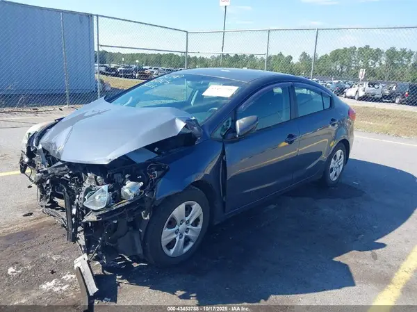 KNAFK4A62G5438222 2016 KIA FORTE - Image 2