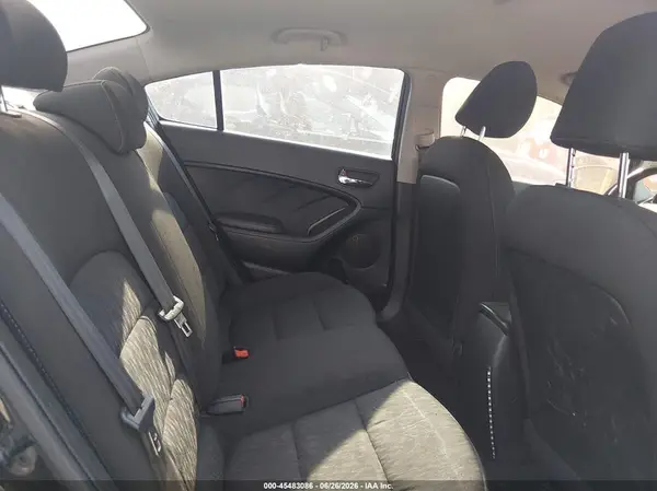 KNAFK4A62G5438835 2016 KIA FORTE - Image 8