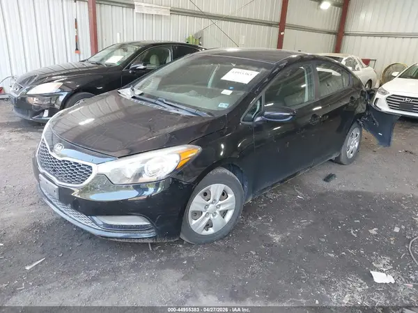 KNAFK4A62G5445154 2016 KIA FORTE - Image 2