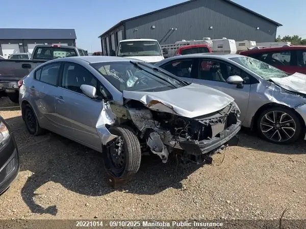 KNAFK4A62G5449124 2016 KIA FORTE - Image 2