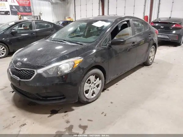 KNAFK4A62G5455831 2016 KIA FORTE - Image 2