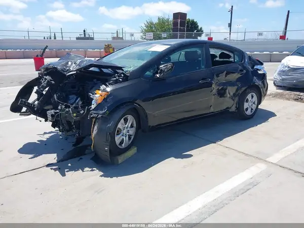 KNAFK4A62G5461421 2016 KIA FORTE - Image 2
